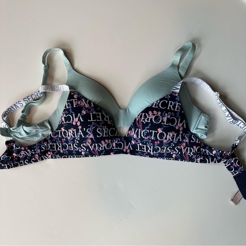 Victoria’s Secret Set of 2 Wireless T-Shirt Bras